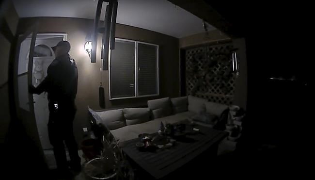 Family files lawsuit after police fatally shot New Mexico man while at wrong address | iNFOnews.ca
