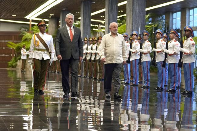 Brazilian leader Lula rekindles ties with Cuba at G77 summit in Havana | iNFOnews.ca