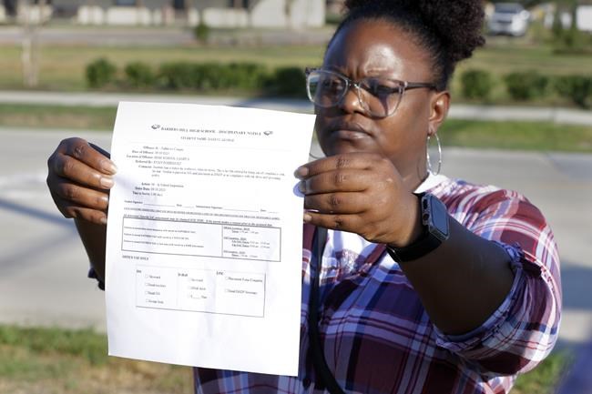 Debate over a Black student's suspension over his hairstyle in Texas ramps up with probe and lawsuit | iNFOnews.ca Debate over a Black student's suspension over his hairstyle in Texas ramps up with probe and lawsuit | iNFOnews.ca