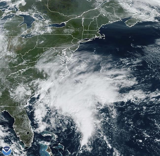 The US East Coast is under a tropical storm warning with landfall forecast in North Carolina | iNFOnews.ca