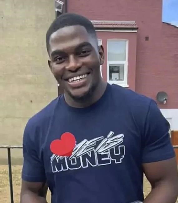 Some UK police put down guns after an officer is charged with murder in the shooting of a Black man | iNFOnews.ca Some UK police put down guns after an officer is charged with murder in the shooting of a Black man | iNFOnews.ca