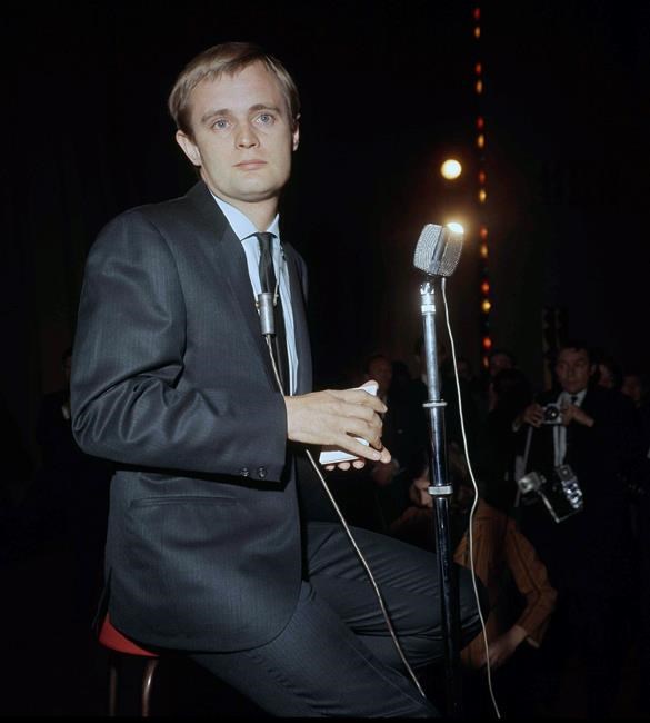 David McCallum, star of hit TV series 'The Man From U.N.C.L.E.' and 'NCIS,' dies at 90 | iNFOnews.ca David McCallum, star of hit TV series 'The Man From U.N.C.L.E.' and 'NCIS,' dies at 90 | iNFOnews.ca