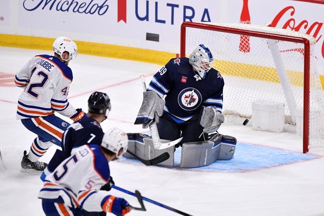 Winnipeg Jets top line leads win over Edmonton Oilers in pre-season win | iNFOnews.ca