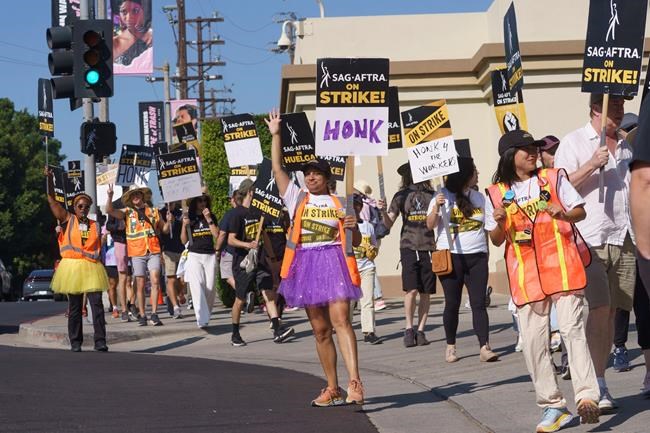 The Hollywood writers strike is over after guild leaders approve contract with studios | iNFOnews.ca The Hollywood writers strike is over after guild leaders approve contract with studios | iNFOnews.ca