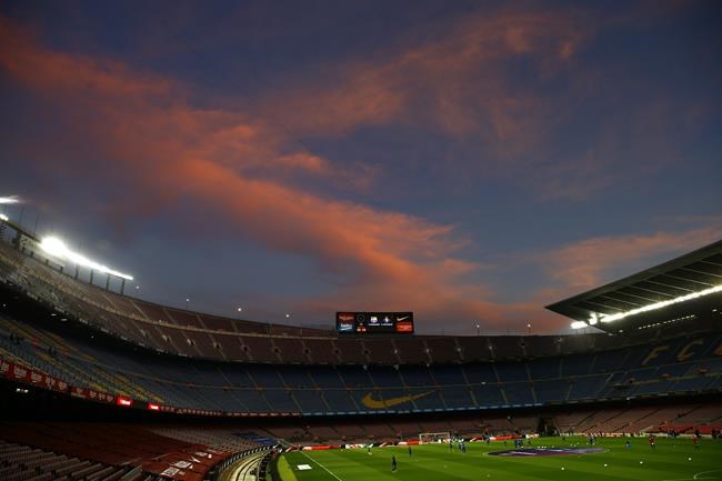 Spanish police raid soccer federation as part of probe into Barcelona's payments to referee official | iNFOnews.ca Spanish police raid soccer federation as part of probe into Barcelona's payments to referee official | iNFOnews.ca