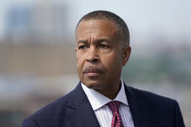 Ex-Detroit police chief James Craig will join GOP primary for US Senate in Michigan, sources tell AP | iNFOnews.ca