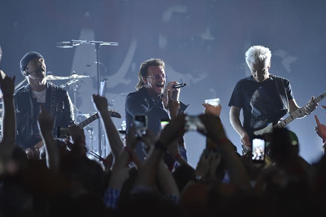 U2 concert uses stunning visuals to open massive Sphere venue in Las Vegas | iNFOnews.ca
