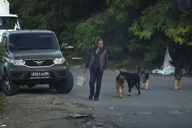 Azerbaijan arrests several former top separatist leaders of Nagorno-Karabakh | iNFOnews.ca