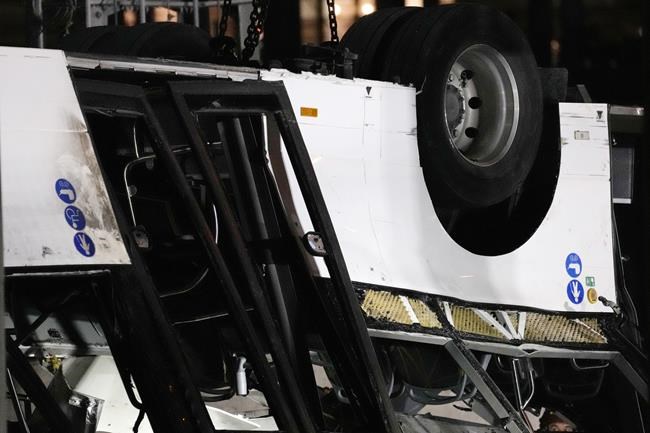 A bus plummeted 50 feet from an elevated road in Venice, killing 21 people in a fiery crash | iNFOnews.ca A bus plummeted 50 feet from an elevated road in Venice, killing 21 people in a fiery crash | iNFOnews.ca