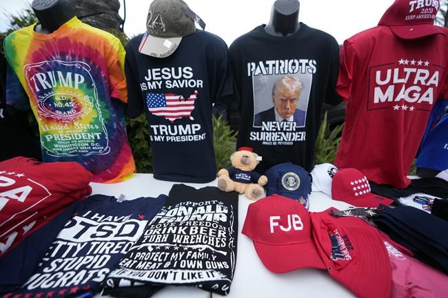 Trump campaign says he raised more than $45 million in 3rd quarter, far surpassing DeSantis | iNFOnews.ca