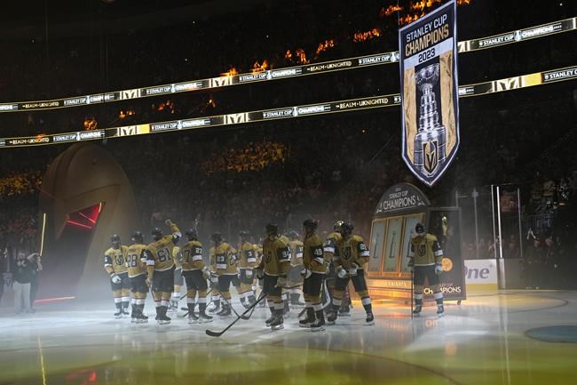Golden Knights raise Stanley Cup banner, beat Kraken 4-1 in opener | iNFOnews.ca Golden Knights raise Stanley Cup banner, beat Kraken 4-1 in opener | iNFOnews.ca