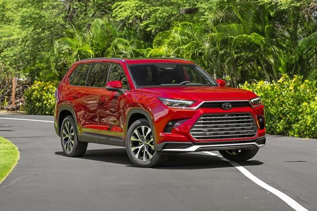 How does the new Honda Pilot stack up against the 2024 Toyota Grand Highlander? | iNFOnews.ca How does the new Honda Pilot stack up against the 2024 Toyota Grand Highlander? | iNFOnews.ca