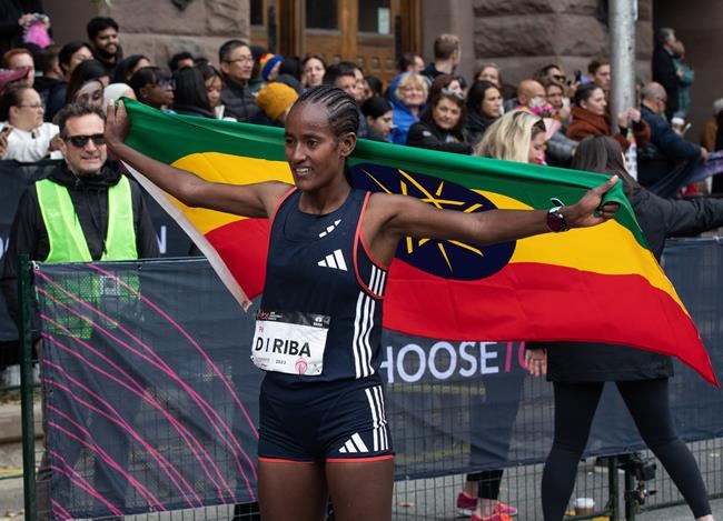 Pomerleau wins women's Canadian marathon title, Broatch captures national men's crown | iNFOnews.ca
