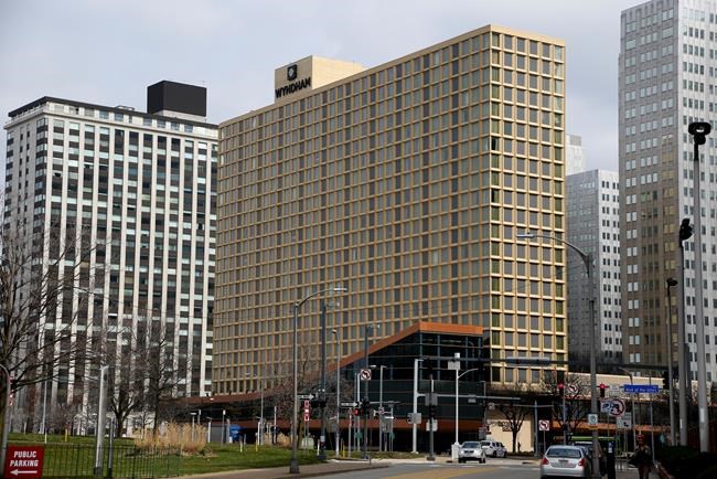 Wyndham rejects $8 billion unsolicited buyout offer after Choice Hotels goes public with its bid | iNFOnews.ca Wyndham rejects $8 billion unsolicited buyout offer after Choice Hotels goes public with its bid | iNFOnews.ca