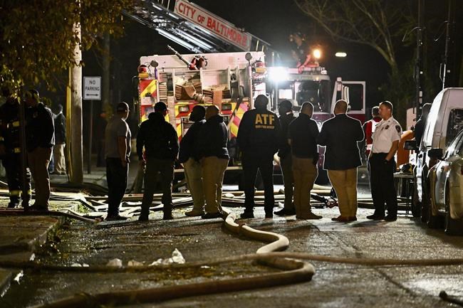 Baltimore firefighter dies and 4 others are injured battling rowhouse fire | iNFOnews.ca Baltimore firefighter dies and 4 others are injured battling rowhouse fire | iNFOnews.ca