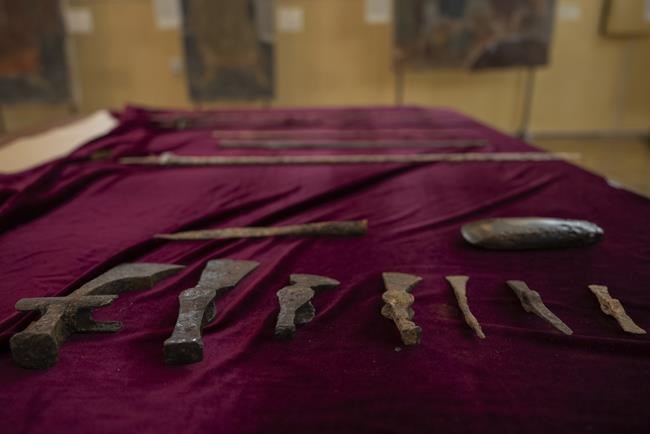 Ukraine displays recovered artifacts it says were stolen by Russians | iNFOnews.ca Ukraine displays recovered artifacts it says were stolen by Russians | iNFOnews.ca