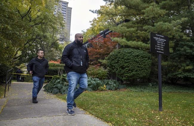 Detroit police say they've identified several people of interest in synagogue president's killing | iNFOnews.ca