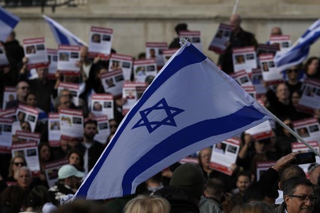 European cities see vigils to oppose antisemitism and rallies seeking relief for Gaza | iNFOnews.ca European cities see vigils to oppose antisemitism and rallies seeking relief for Gaza | iNFOnews.ca