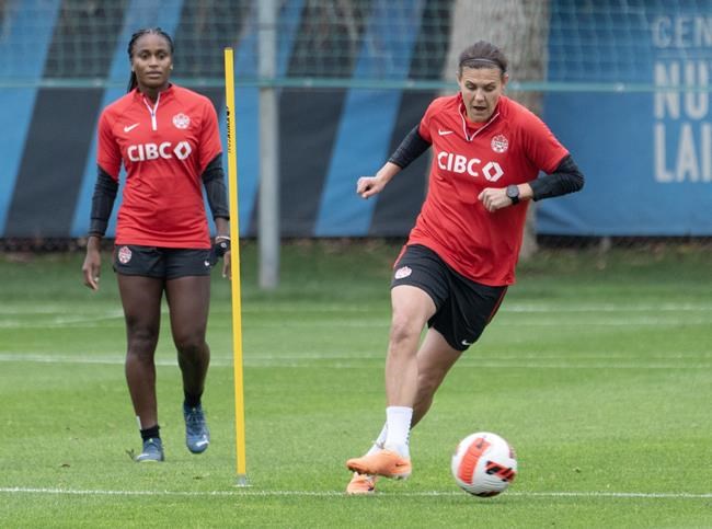 Christine Sinclair looks to avoid being 'surprised' on farewell tour with Canada | iNFOnews.ca