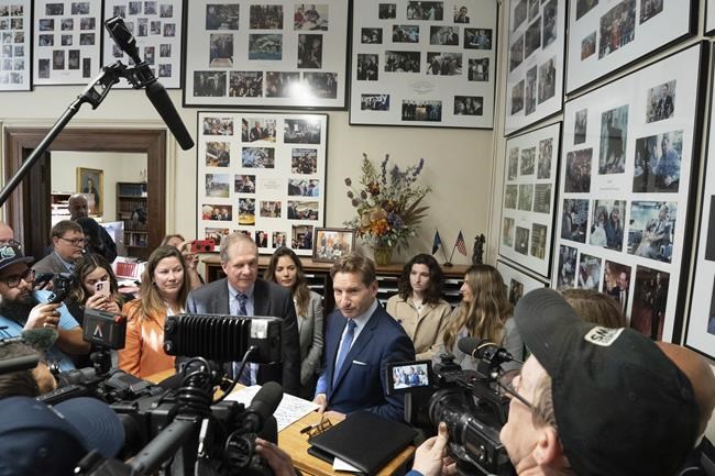 Rep. Dean Phillips announces primary challenge to Biden. He says Democrats need to focus on future | iNFOnews.ca Rep. Dean Phillips announces primary challenge to Biden. He says Democrats need to focus on future | iNFOnews.ca