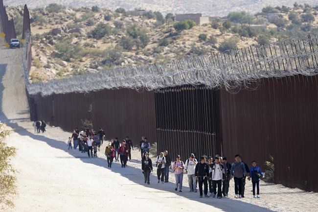 As economy falters, more Chinese migrants take a perilous journey to the US border to seek asylum | iNFOnews.ca