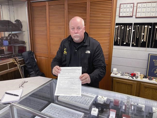 Maine mass shooter's family reached out to sheriff 5 months before rampage, sheriff's office says | iNFOnews.ca