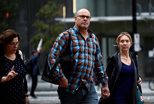 Protesters didn't say they joined convoy due to organizers' influence, officer agrees | iNFOnews.ca