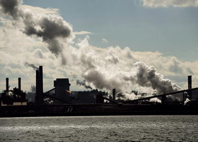 Carbon pricing in Canada: What it is, what it costs and why you get a rebate | iNFOnews.ca