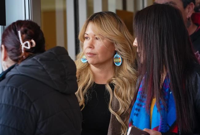 Judge gives Saskatoon mother conditional sentence for abduction, forgery | iNFOnews.ca