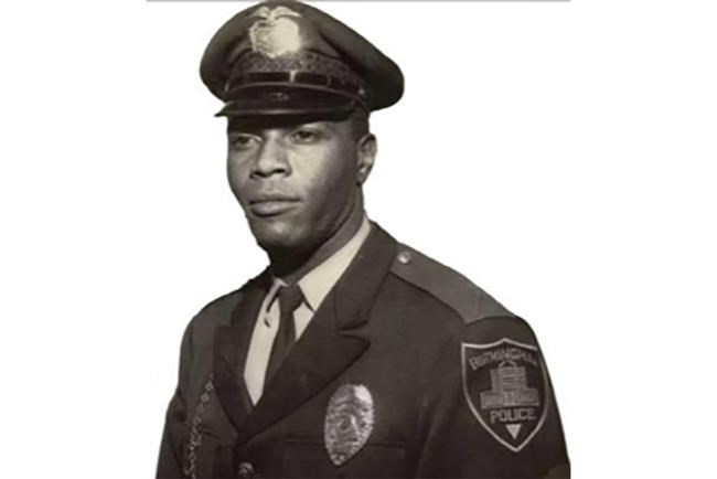 Leroy Stover, Birmingham's first Black police officer, dies at 90 | iNFOnews.ca Leroy Stover, Birmingham's first Black police officer, dies at 90 | iNFOnews.ca