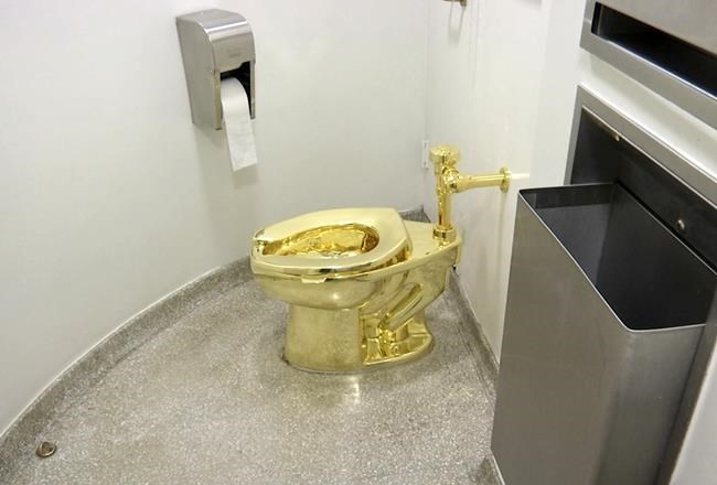 4 men charged in theft of satirical golden toilet titled 'America,' at Churchill's birthplace | iNFOnews.ca