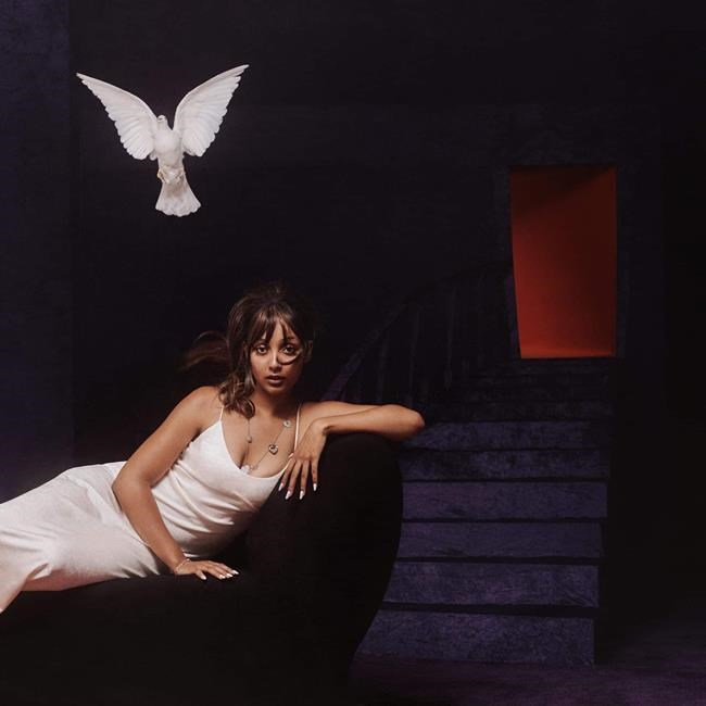 Music Review: On 'Heaven Knows,' Internet pop sensation PinkPantheress provides IRL charms | iNFOnews.ca Music Review: On 'Heaven Knows,' Internet pop sensation PinkPantheress provides IRL charms | iNFOnews.ca