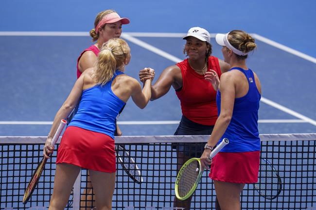 Czech Republic wins doubles to beat United States 2-1 and reach Billie Jean King Cup semifinals | iNFOnews.ca
