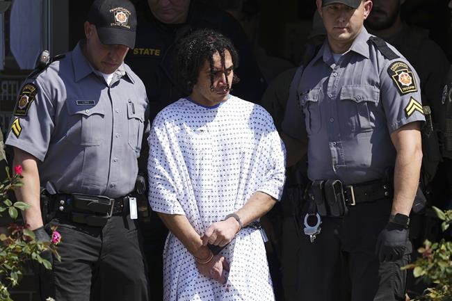 Escaped murderer charged with burglary and theft while on the run for 2 weeks | iNFOnews.ca Escaped murderer charged with burglary and theft while on the run for 2 weeks | iNFOnews.ca