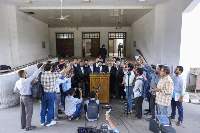 Bangladesh's top court upholds decision barring largest Islamist party from elections | iNFOnews.ca