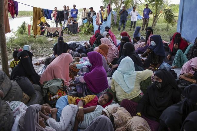 Nearly 1,000 Rohingya refugees arrive by boat in Indonesia’s Aceh region in one week | iNFOnews.ca Nearly 1,000 Rohingya refugees arrive by boat in Indonesia’s Aceh region in one week | iNFOnews.ca