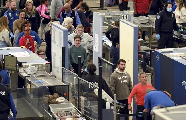 Record crowds are expected to take to the air and roads for Thanksgiving | iNFOnews.ca
