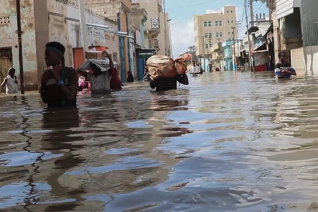 El Niño-worsened flooding has Somalia in a state of emergency. Residents of one town are desperate | iNFOnews.ca