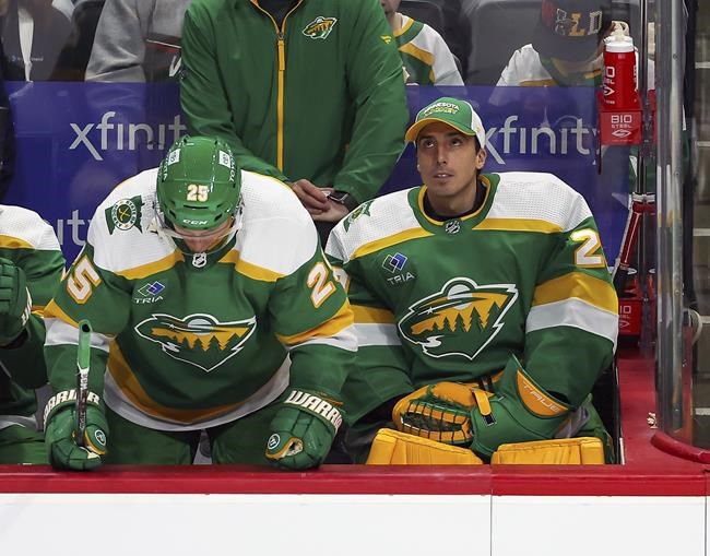 Wild's Fleury wears mask in warmups on Native American Heritage night after the NHL says not to | iNFOnews.ca