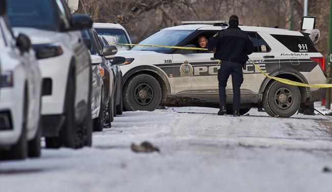 Police say three dead, two injured in shooting in downtown Winnipeg | iNFOnews.ca