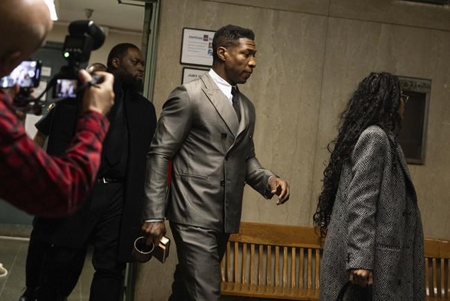 Actor Jonathan Majors appears in court as jury selection begins in New York assault trial | iNFOnews.ca