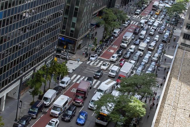 Drivers would pay $15 to enter busiest part of NYC under plan to raise funds for mass transit | iNFOnews.ca