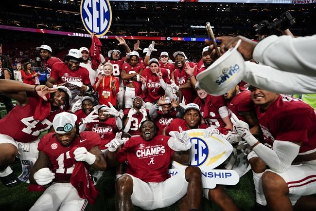 No. 8 Alabama knocks off No. 1 Georgia 27-24 for SEC title. Both teams await postseason fate | iNFOnews.ca
