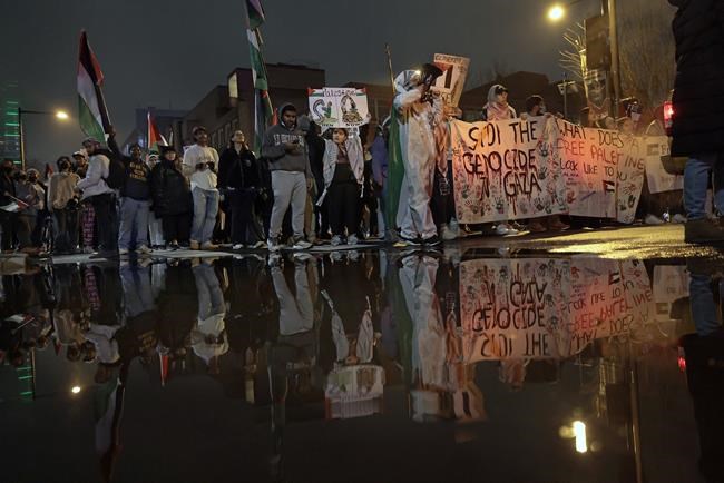 Governor rebukes Philadelphia protesters for chanting outside Israeli restaurant | iNFOnews.ca