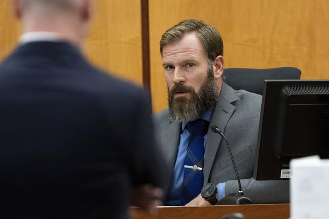 1 of 3 Washington officers charged in death of Black man Manuel Ellis testifies in his own defense | iNFOnews.ca 1 of 3 Washington officers charged in death of Black man Manuel Ellis testifies in his own defense | iNFOnews.ca