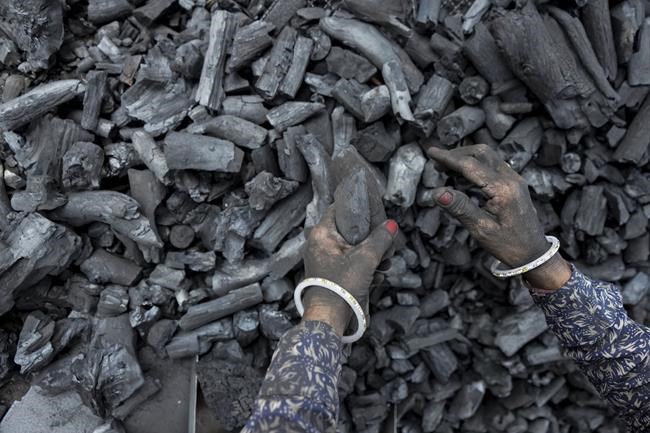 As COP28 negotiators wrestle with fossil fuels, activists urge them to remember what's at stake | iNFOnews.ca As COP28 negotiators wrestle with fossil fuels, activists urge them to remember what's at stake | iNFOnews.ca
