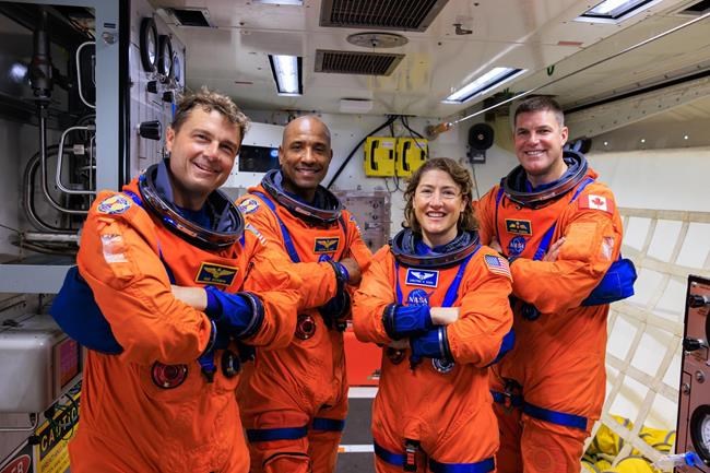 Upcoming lunar mission highlights busy stretch for Canadian astronauts, space agency | iNFOnews.ca Upcoming lunar mission highlights busy stretch for Canadian astronauts, space agency | iNFOnews.ca