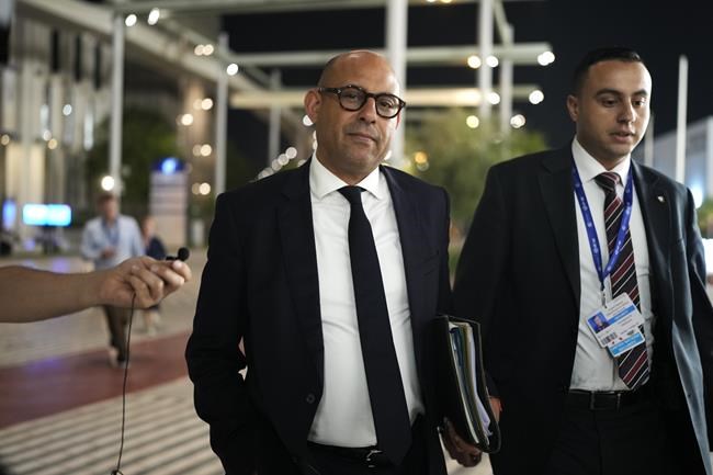 Sharp disagreements over future of planet-warming fossil fuels at UN climate talks in Dubai | iNFOnews.ca