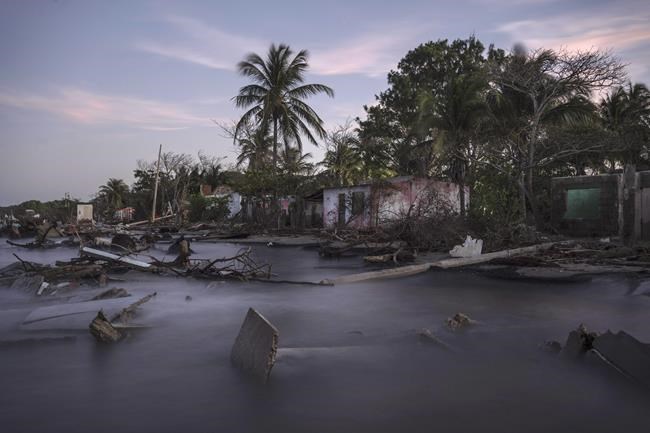 The last residents of a coastal Mexican town destroyed by climate change | iNFOnews.ca The last residents of a coastal Mexican town destroyed by climate change | iNFOnews.ca