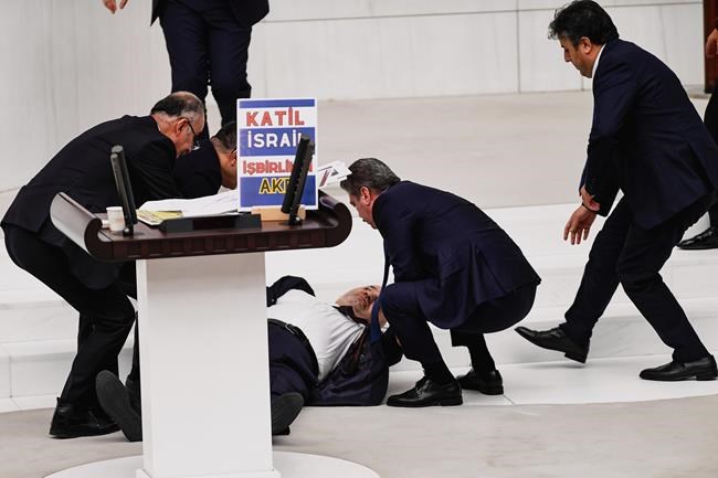 Turkish lawmaker who gave speech criticizing Israel dies after collapsing in parliament | iNFOnews.ca